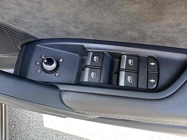 Used Audi Q5 2020 for sale - 75542948: Photo 35
