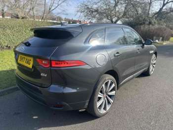 Used Jaguar F-Pace 2017 for sale - 74813136: Photo