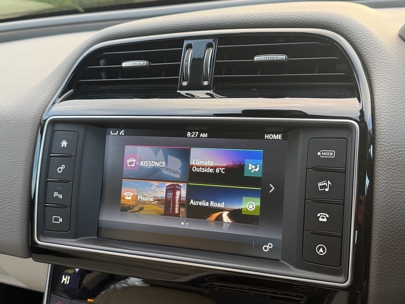 Used Jaguar XE 2016 for sale - 76798794: Photo 36