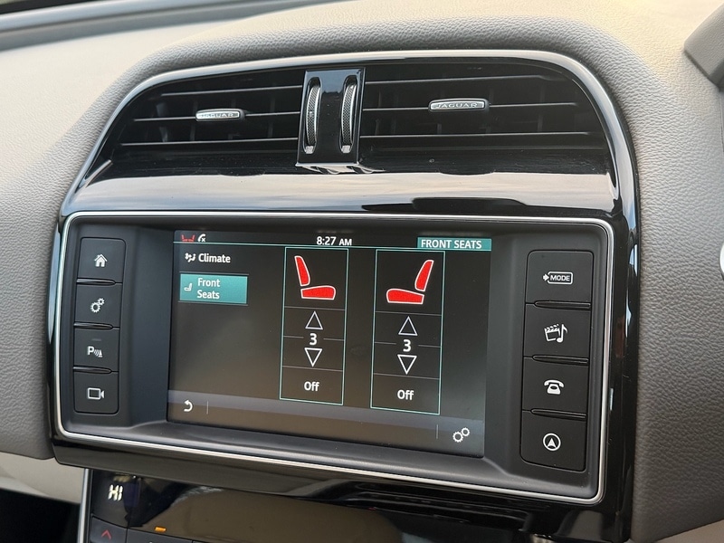 Used Jaguar XE 2016 for sale - 76798794: Photo 45