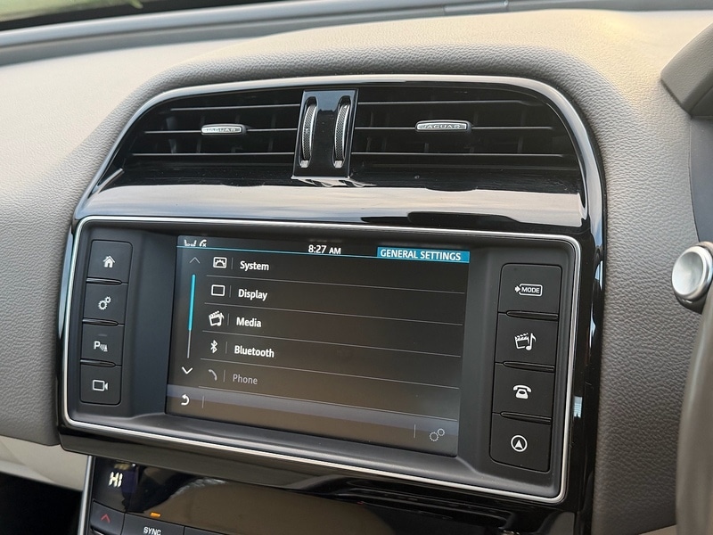 Used Jaguar XE 2016 for sale - 76798794: Photo 46