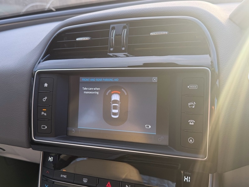 Used Jaguar XE 2016 for sale - 76798794: Photo 47