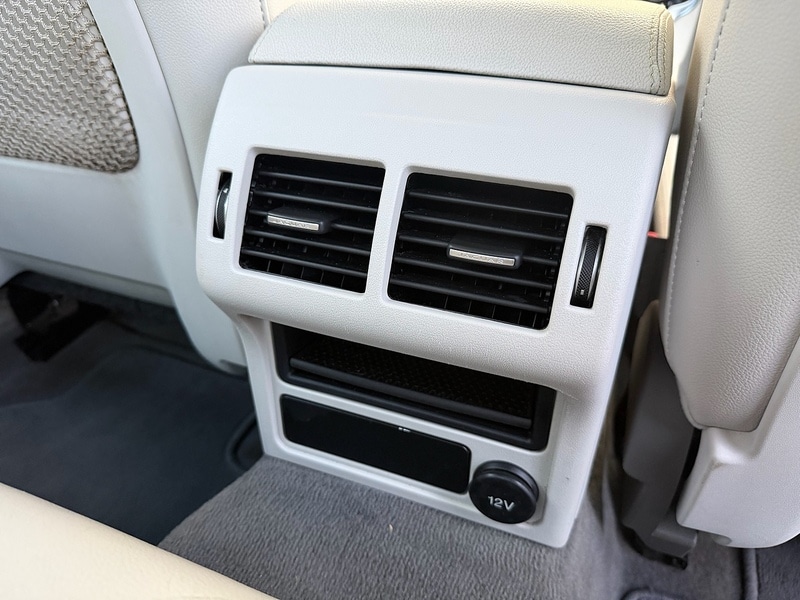 Used Jaguar XE 2016 for sale - 76798794: Photo 51