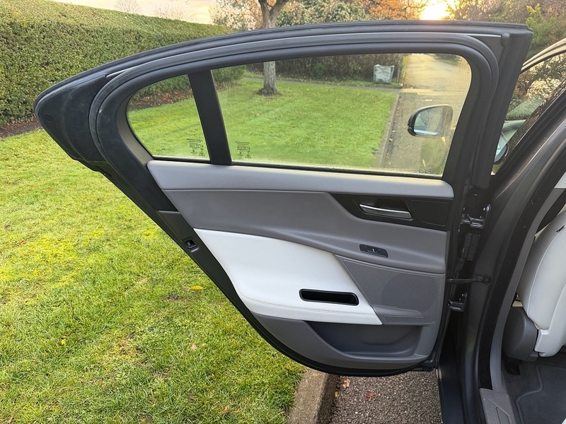 Used Jaguar XE 2016 for sale - 76798794: Photo 54