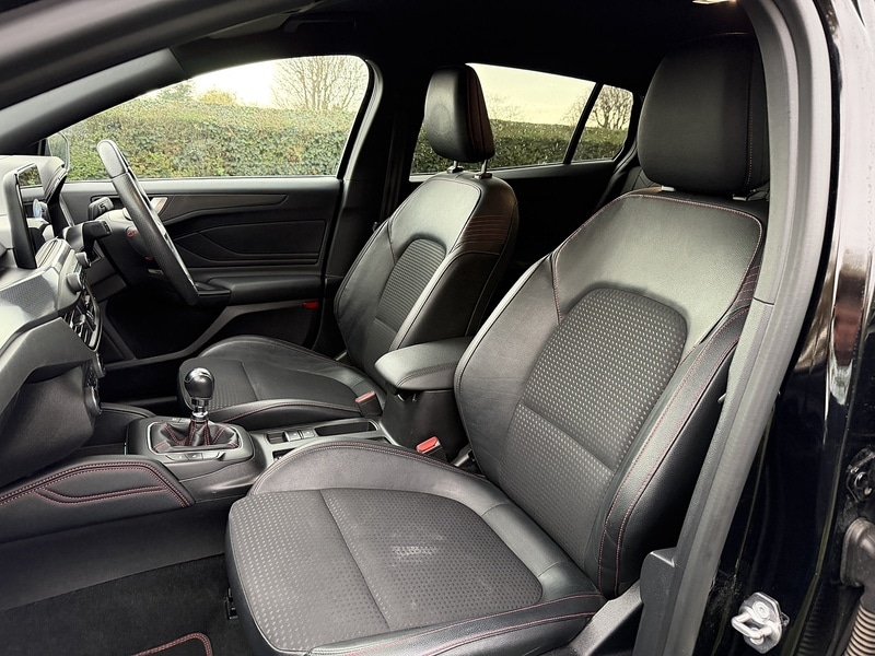 Used Ford Focus 2019 for sale - 76496989: Photo 18