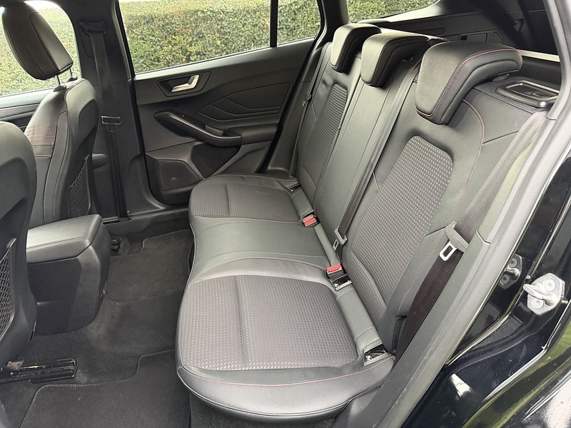 Used Ford Focus 2019 for sale - 76496989: Photo 19