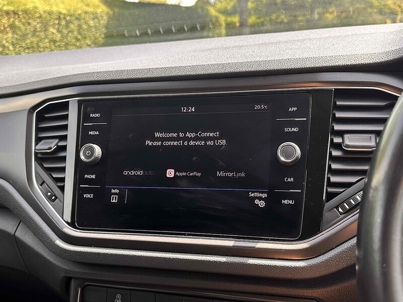 Used Volkswagen T-Roc 2019 for sale - 76357057: Photo 35