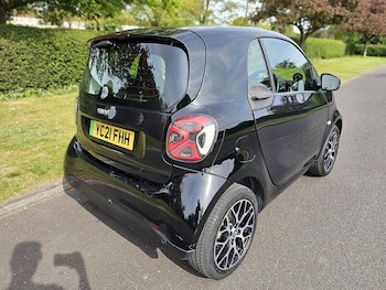 Used smart fortwo 2021 for sale - 78451213: Photo