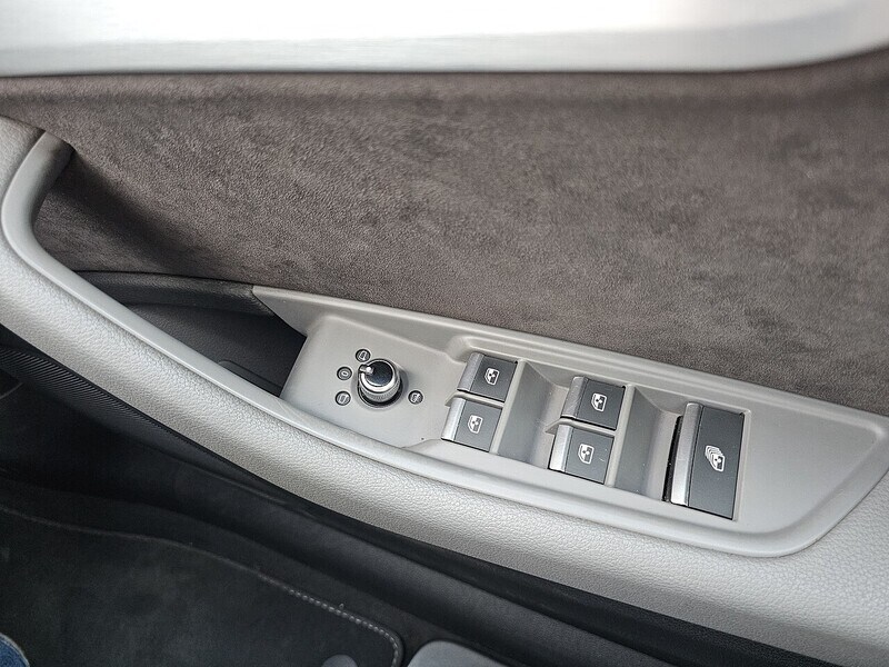 Used Audi A5 Cabriolet 2018 for sale - 76378869: Photo 30