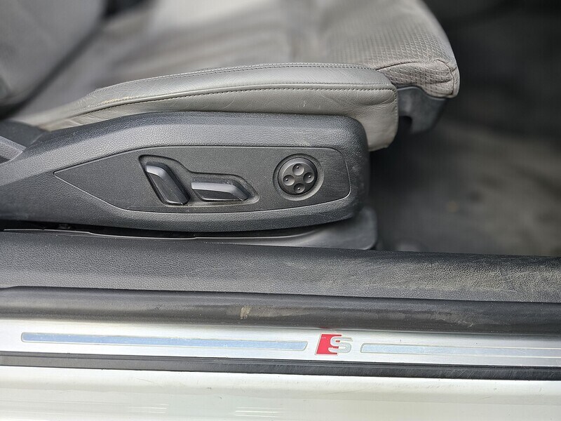 Used Audi A5 Cabriolet 2018 for sale - 76378869: Photo 37