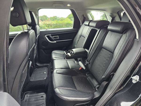 Used Land Rover Discovery Sport 2015 for sale - 76193915: Photo 10