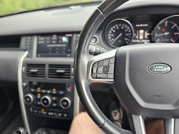 Used Land Rover Discovery Sport 2015 for sale - 76193915: Photo 15