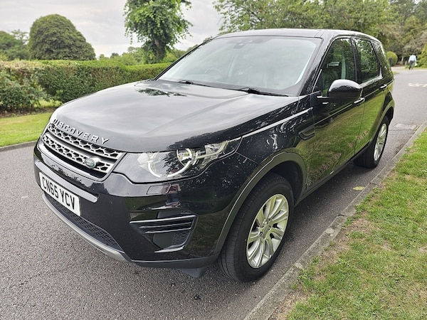 Used Land Rover Discovery Sport 2015 for sale - 76193915: Photo 3