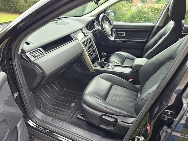 Used Land Rover Discovery Sport 2015 for sale - 76193915: Photo 42