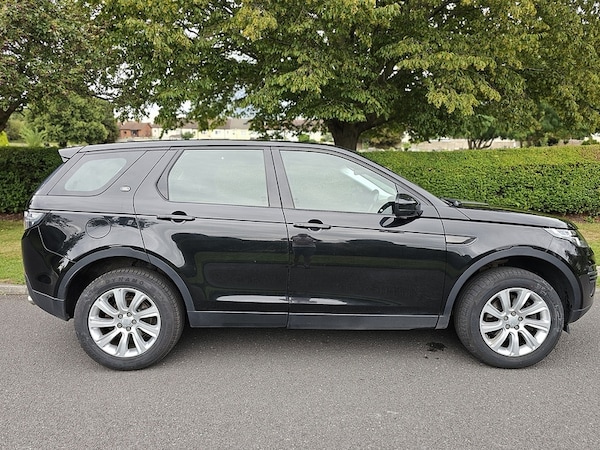 Used Land Rover Discovery Sport 2015 for sale - 76193915: Photo 8
