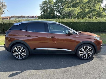Used Peugeot 3008 2018 for sale - 75542006: Photo