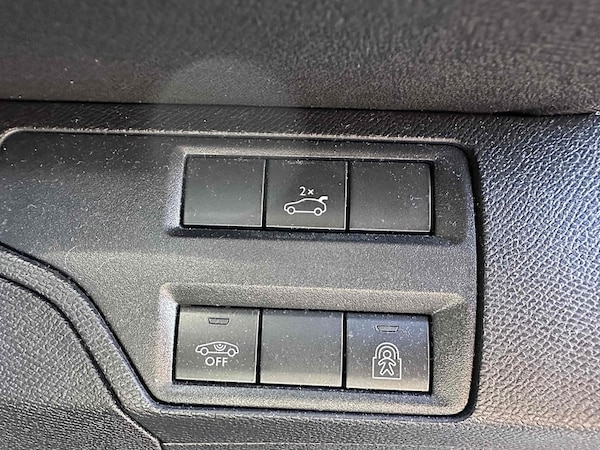 Used Peugeot 3008 2018 for sale - 75542006: Photo 33