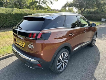 Used Peugeot 3008 2018 for sale - 75542006: Photo