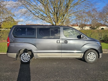 Used Hyundai i800 2019 for sale - 76747976: Photo