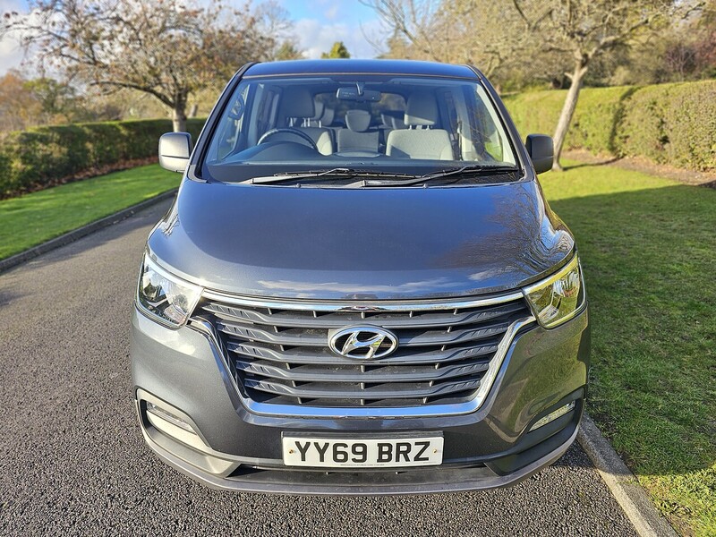 Used Hyundai i800 2019 for sale - 76747976: Photo 9