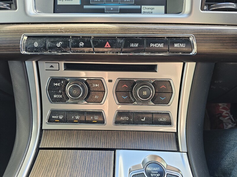 Used Jaguar XF 2013 for sale - 78140843: Photo 20