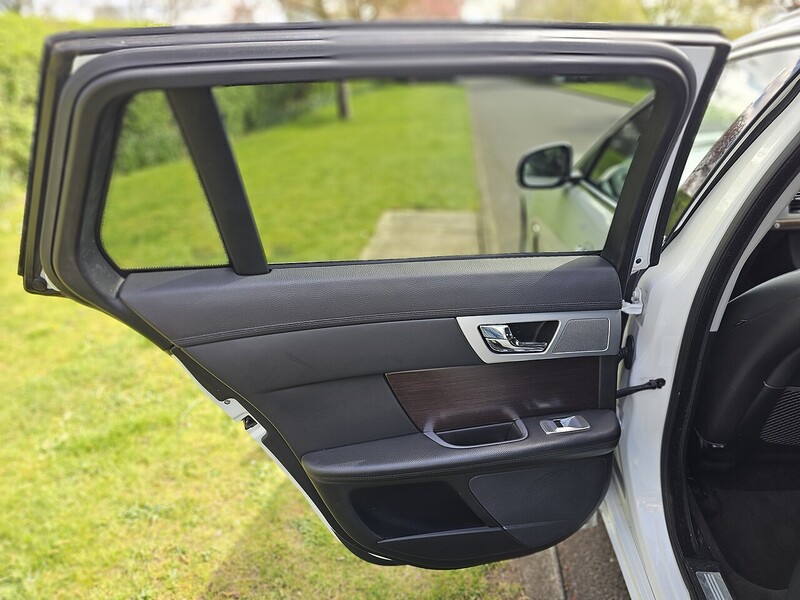 Used Jaguar XF 2013 for sale - 78140843: Photo 53