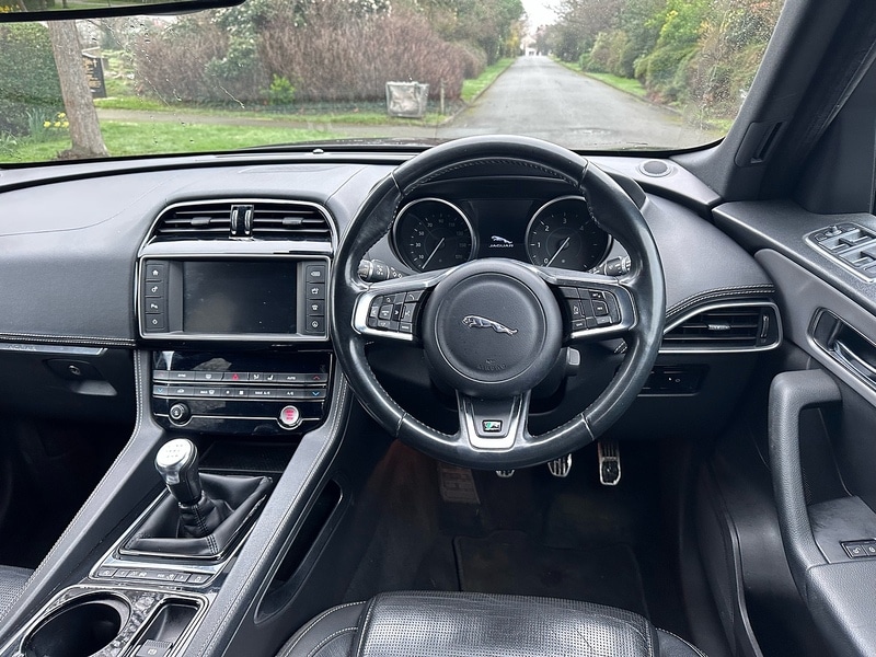 Used Jaguar F-Pace 2016 for sale - 77790201: Photo 16