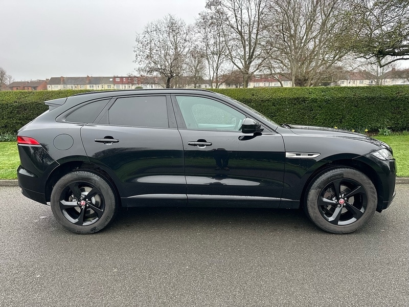 Used Jaguar F-Pace 2016 for sale - 77790201: Photo 2