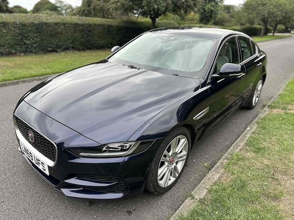 Used Jaguar XE 2019 for sale - 75452927: Photo 10