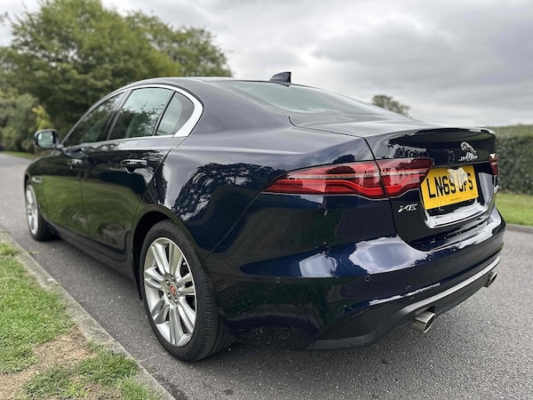 Used Jaguar XE 2019 for sale - 75452927: Photo 8
