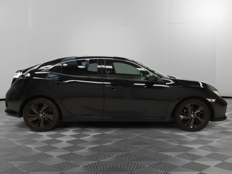 Used Honda Civic 2019 for sale - 76378868: Photo 5