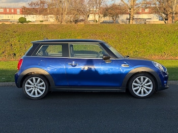 Used MINI Hatch 2019 for sale - 76831675: Photo