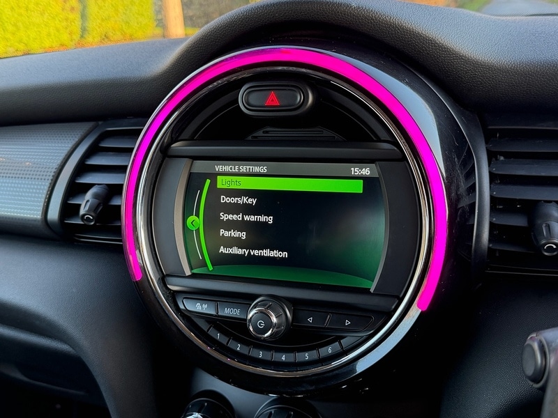 Used MINI Hatch 2019 for sale - 76831675: Photo 32