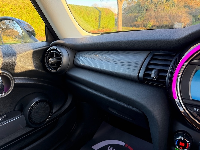 Used MINI Hatch 2019 for sale - 76831675: Photo 36