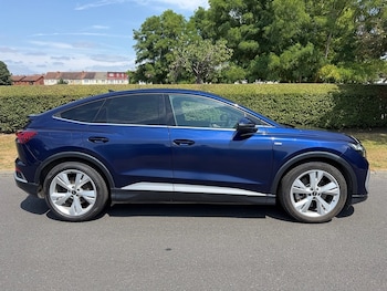 Used Audi Q4 e-tron 2022 for sale - 79257348: Photo