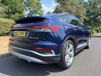 Used Audi Q4 e-tron 2022 for sale - 79257348: Photo