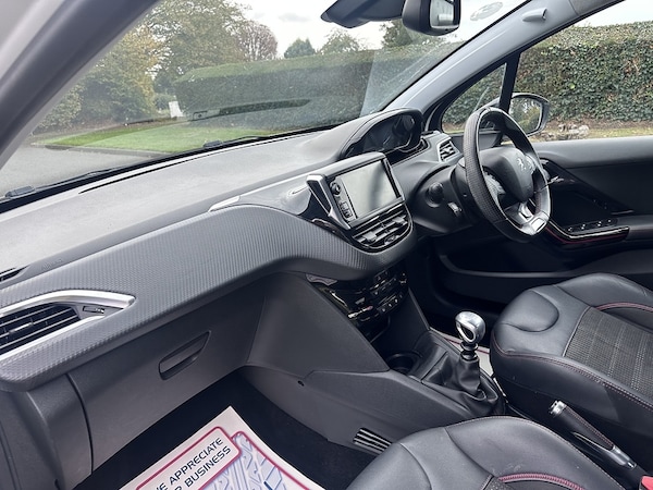 Used Peugeot 208 2019 for sale - 76141962: Photo 17
