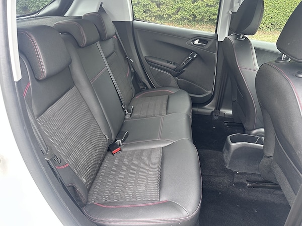 Used Peugeot 208 2019 for sale - 76141962: Photo 19