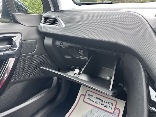 Used Peugeot 208 2019 for sale - 76141962: Photo 30
