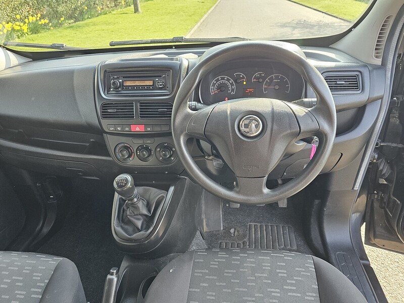 Used Vauxhall Combo 2015 for sale - 77742413: Photo 11