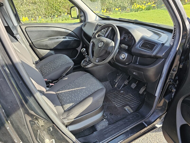 Used Vauxhall Combo 2015 for sale - 77742413: Photo 18