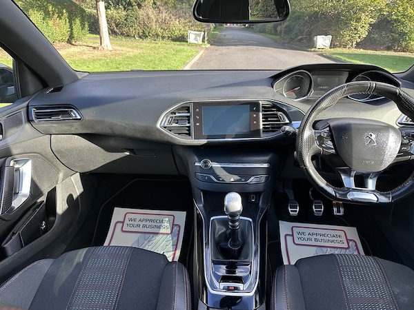 Used Peugeot 308 SW 2018 for sale - 76034868: Photo 15