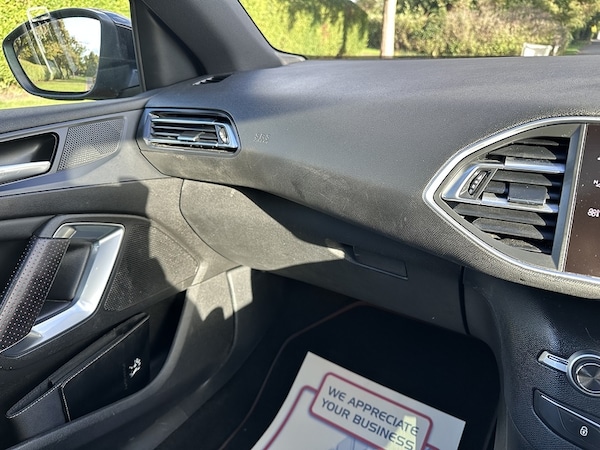 Used Peugeot 308 SW 2018 for sale - 76034868: Photo 29