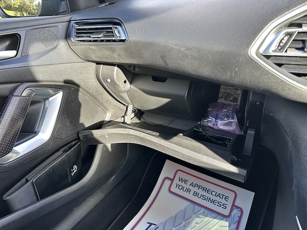 Used Peugeot 308 SW 2018 for sale - 76034868: Photo 30