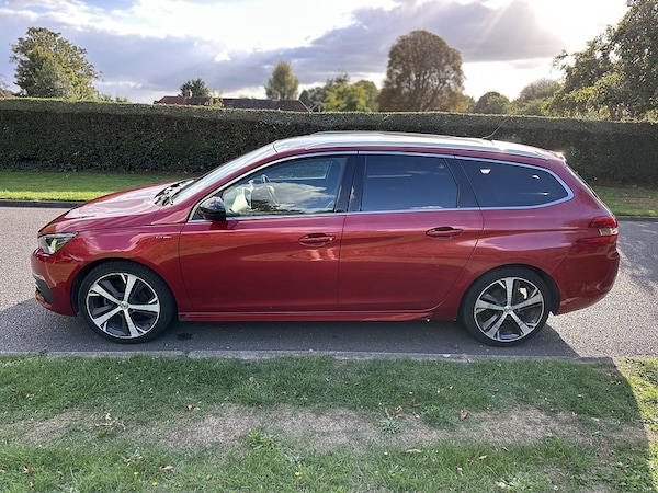 Used Peugeot 308 SW 2018 for sale - 76034868: Photo 9