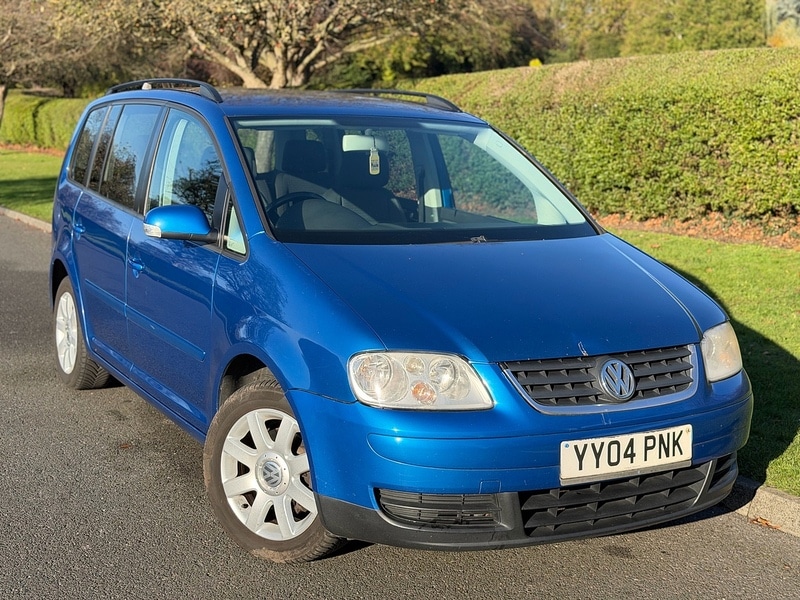 Used Volkswagen Touran 2004 for sale - 76663638: Photo 1