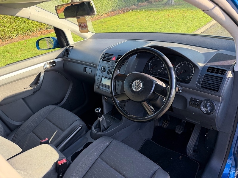 Used Volkswagen Touran 2004 for sale - 76663638: Photo 22