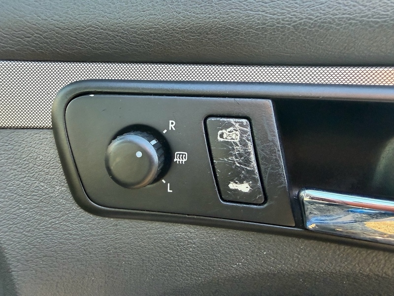 Used Volkswagen Touran 2004 for sale - 76663638: Photo 23