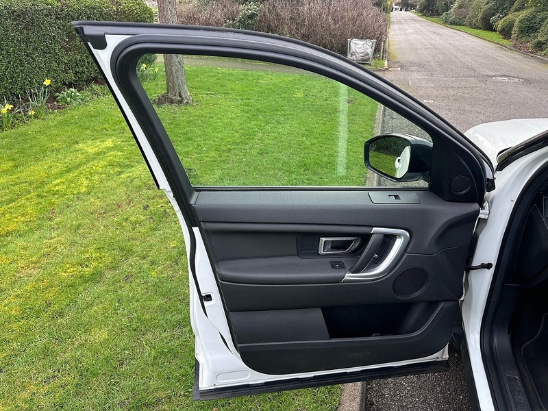 Used Land Rover Discovery Sport 2019 for sale - 77895994: Photo 28