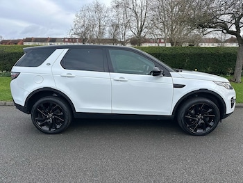 Used Land Rover Discovery Sport 2019 for sale - 77895994: Photo